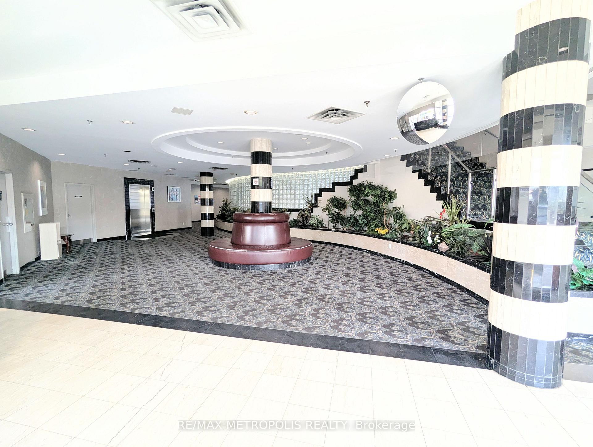 Photo 2 of Unit 1202, 2550 Lawrence Avenue E, Scarborough, Dorset Park — HOMEH