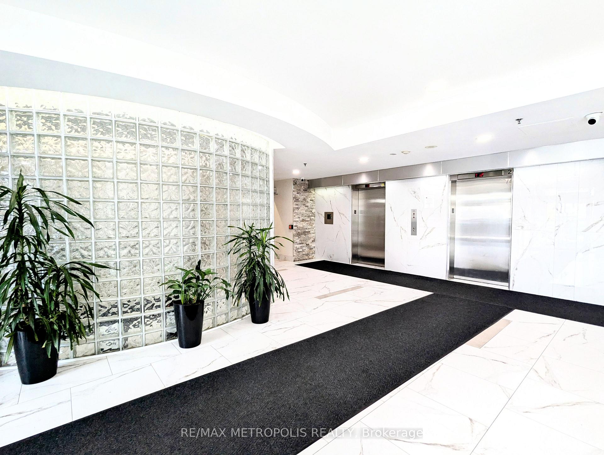 Photo 3 of Unit 1202, 2550 Lawrence Avenue E, Scarborough, Dorset Park — HOMEH