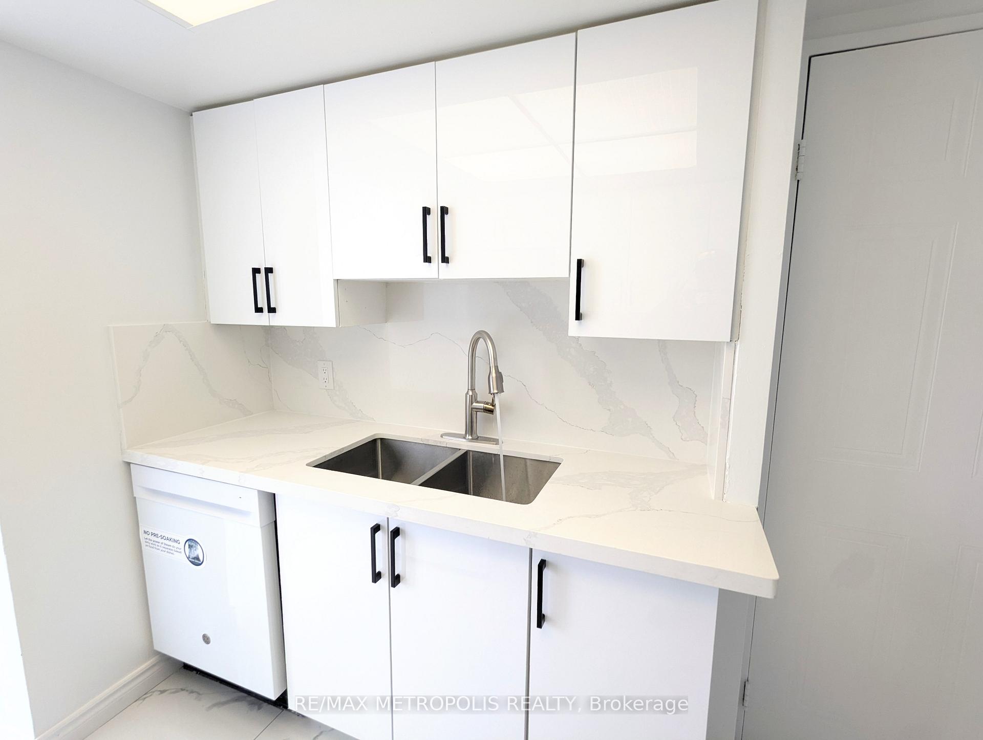 Photo 14 of Unit 1202, 2550 Lawrence Avenue E, Scarborough, Dorset Park — HOMEH