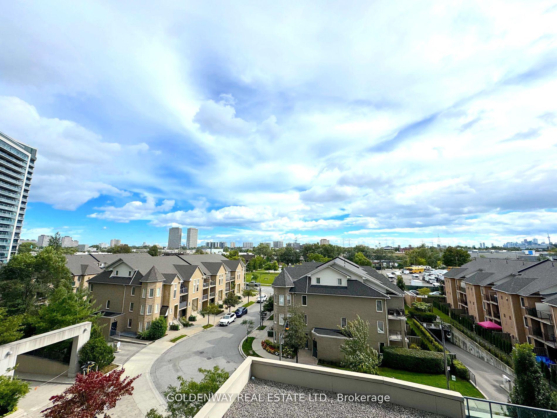 Photo 12 of Unit 526, 35 Brian Peck Crescent, Toronto, Thorncliffe Park — HOMEH