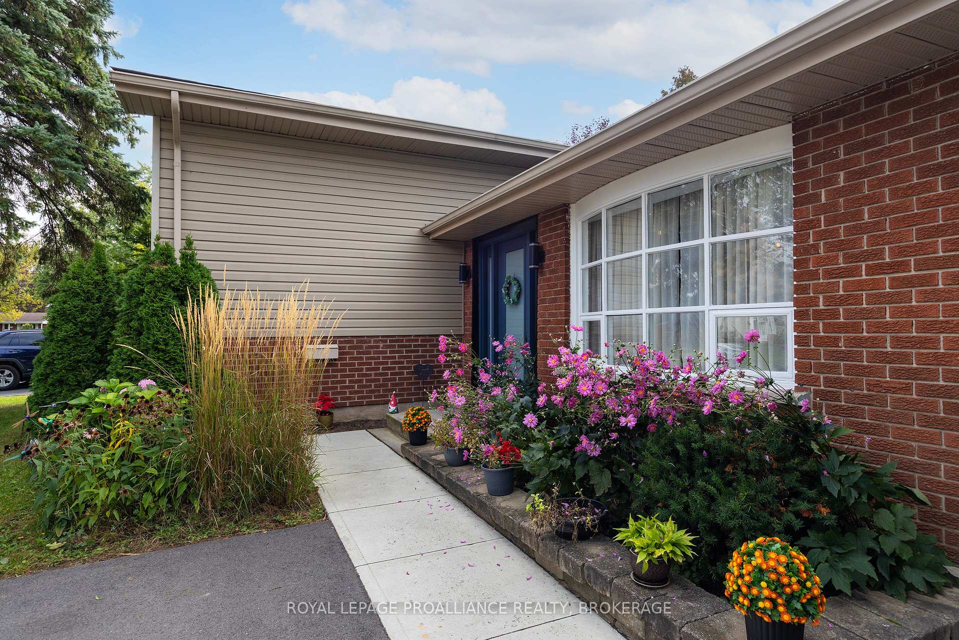 Photo 3 of 195 Belmont Avenue, Kingston, City SouthWest — HOMEH