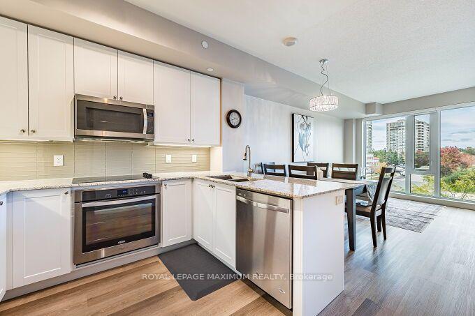 Photo 22 of Unit 219B, 9600 Yonge Street, Richmond Hill, North Richvale — HOMEH