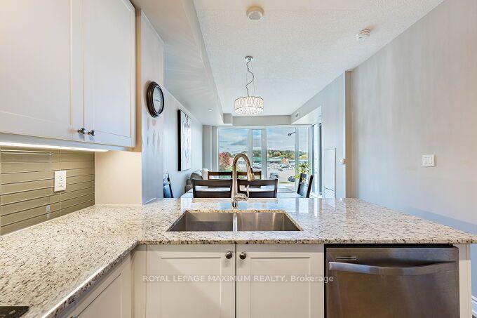 Photo 25 of Unit 219B, 9600 Yonge Street, Richmond Hill, North Richvale — HOMEH