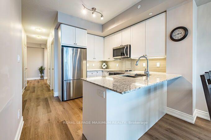 Photo 27 of Unit 219B, 9600 Yonge Street, Richmond Hill, North Richvale — HOMEH