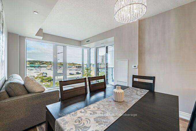 Photo 30 of Unit 219B, 9600 Yonge Street, Richmond Hill, North Richvale — HOMEH