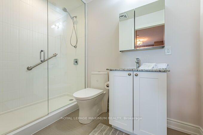 Photo 43 of Unit 219B, 9600 Yonge Street, Richmond Hill, North Richvale — HOMEH