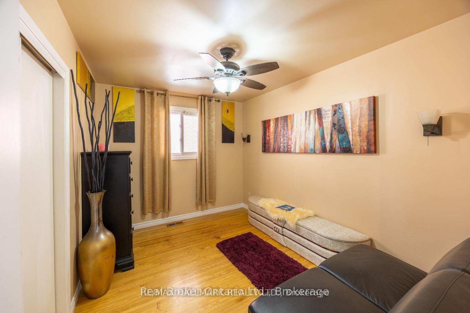 Photo 4 of Unit Main, 324 College Avenue, Oshawa, Vanier — HOMEH