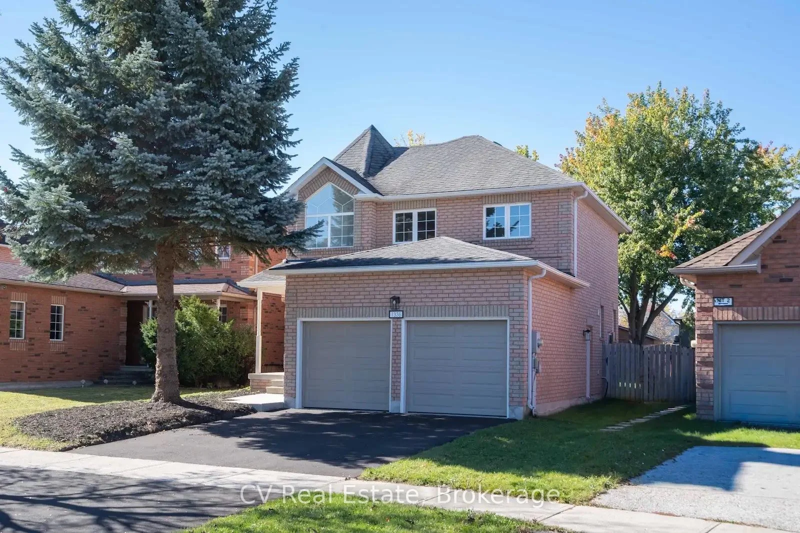 Photo of 1338 Vincent Crescent