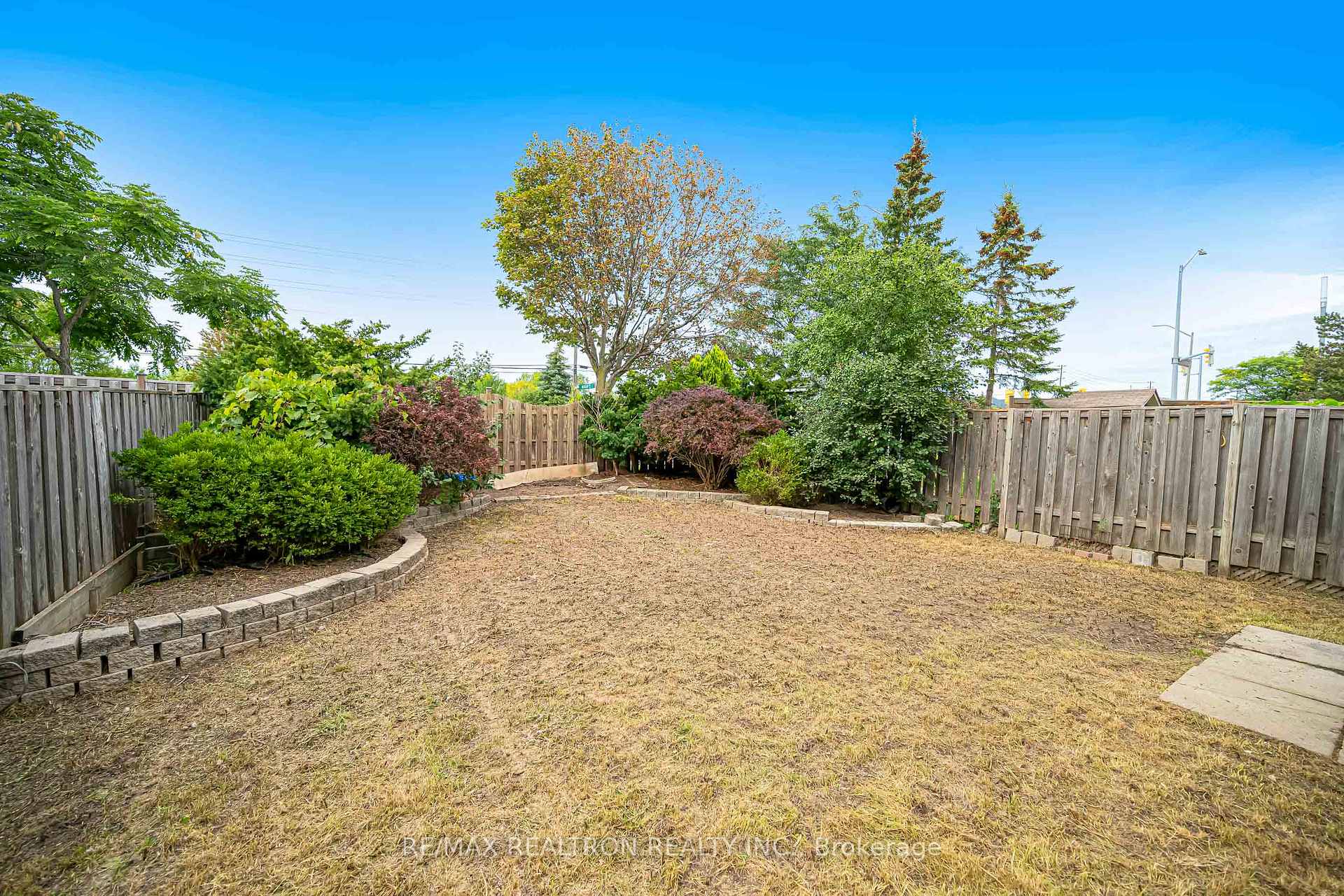 Photo 47 of 6 Woolen Mill Road, Markham, Raymerville — HOMEH