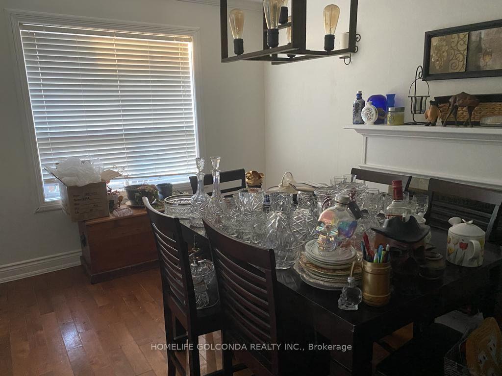 Photo 11 of 17 Hartrick Place, Whitby, Rolling Acres — HOMEH