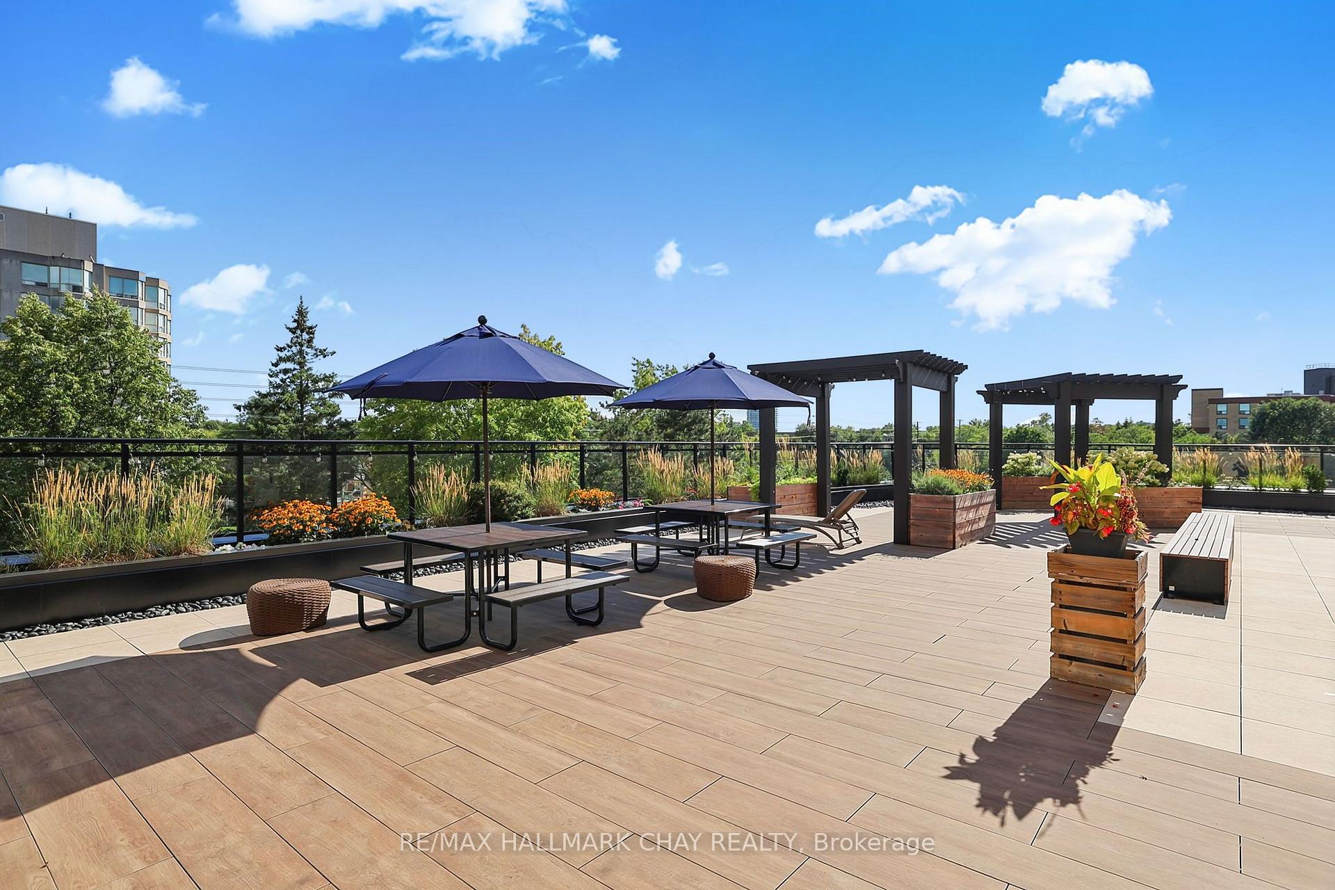 Photo 15 of Unit 705, 326 Major Mackenzie Drive E, Richmond Hill, Crosby — HOMEH