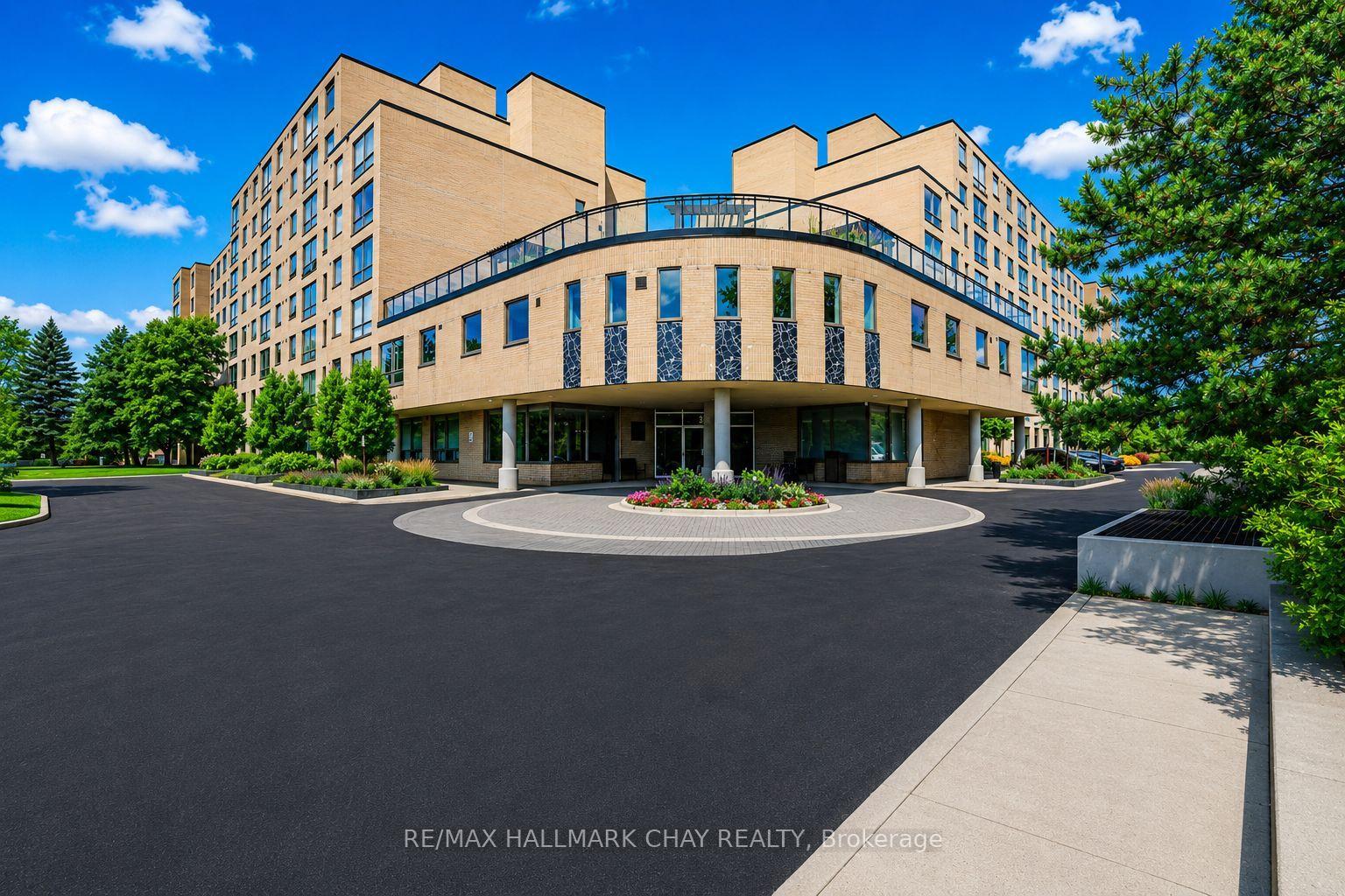 Photo 21 of Unit 705, 326 Major Mackenzie Drive E, Richmond Hill, Crosby — HOMEH