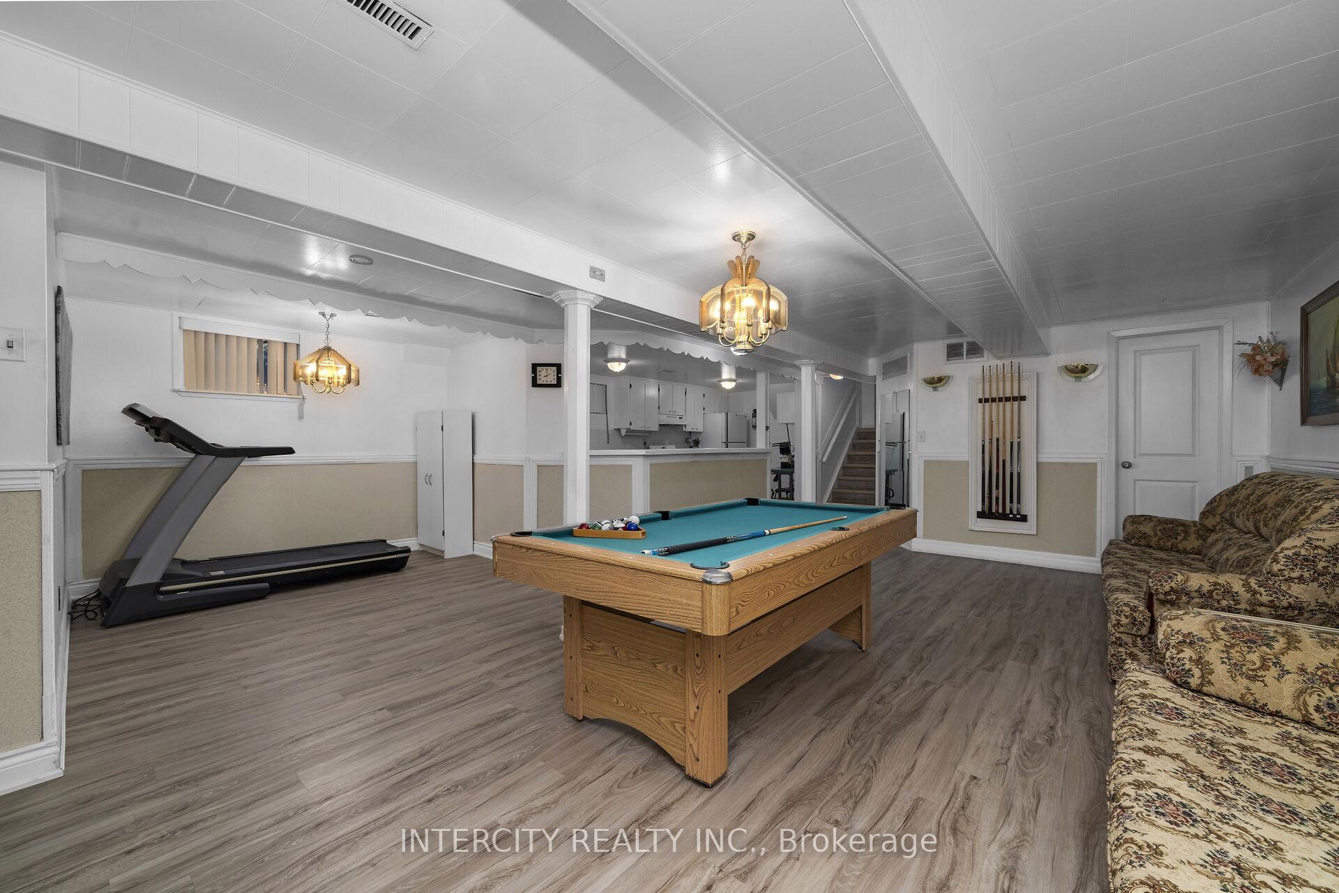 Photo 25 of 7279 Vernor Drive, Mississauga, Malton — HOMEH