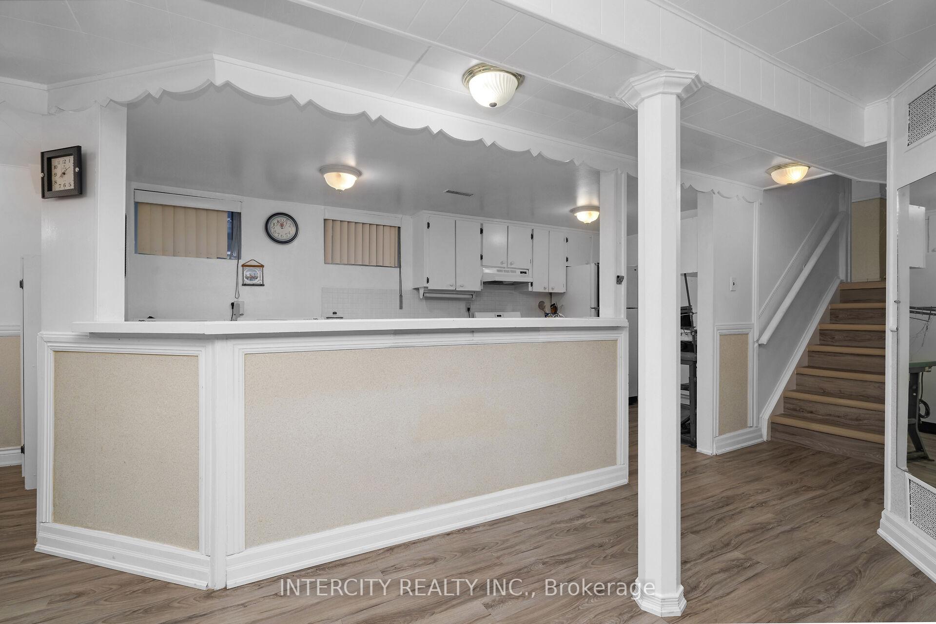 Photo 26 of 7279 Vernor Drive, Mississauga, Malton — HOMEH