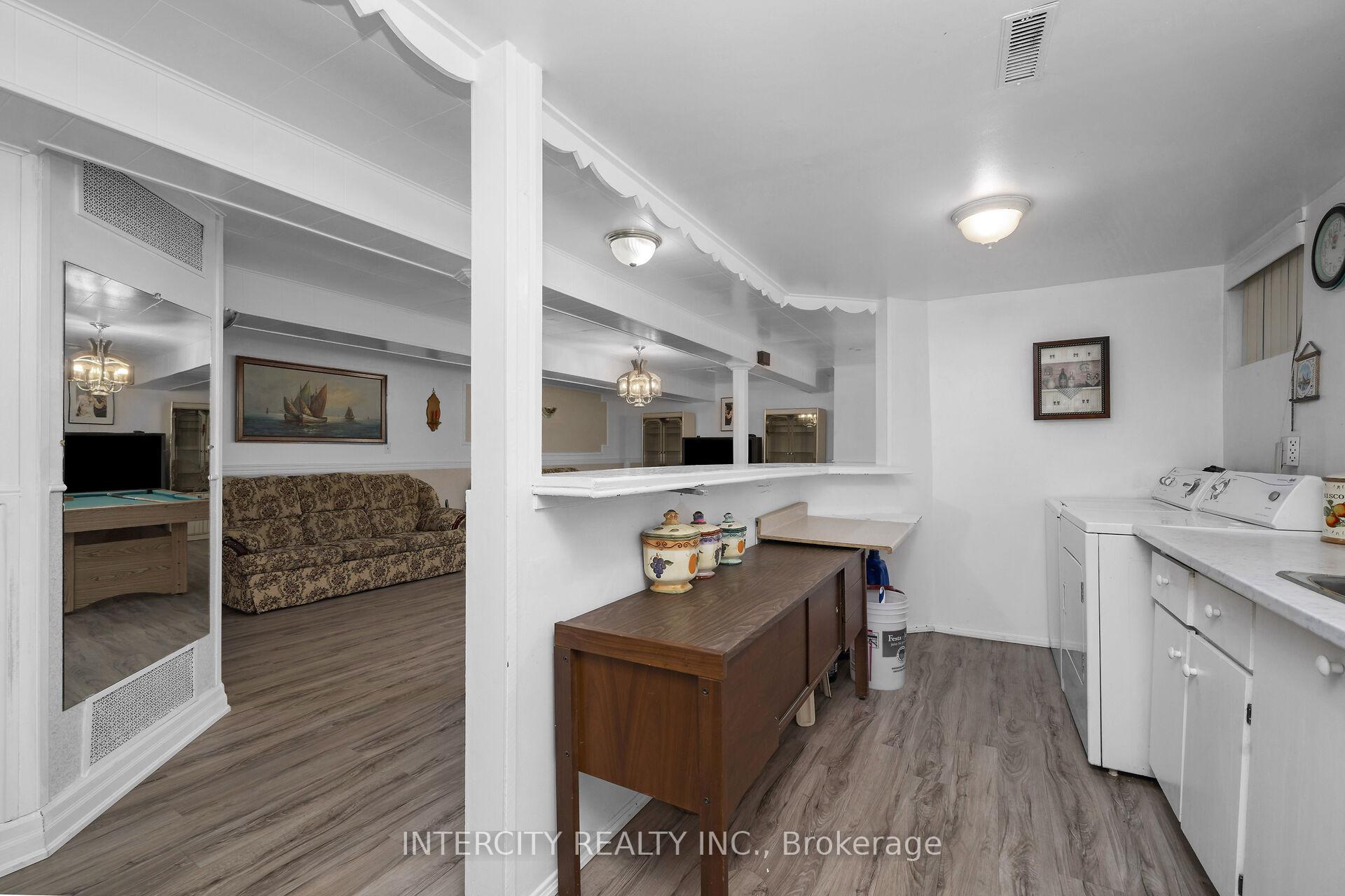 Photo 28 of 7279 Vernor Drive, Mississauga, Malton — HOMEH