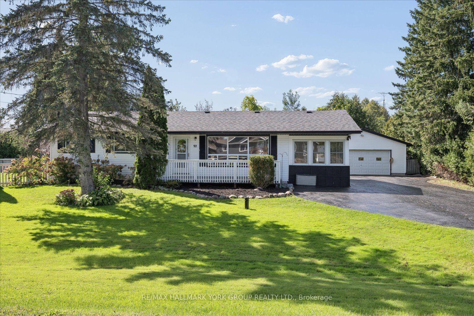 Photo 1 of 92 Sunset Beach Road, Georgina, Virginia — HOMEH