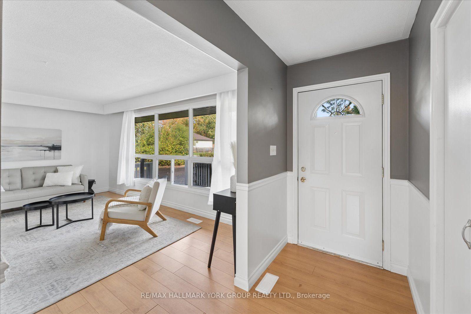 Photo 13 of 92 Sunset Beach Road, Georgina, Virginia — HOMEH