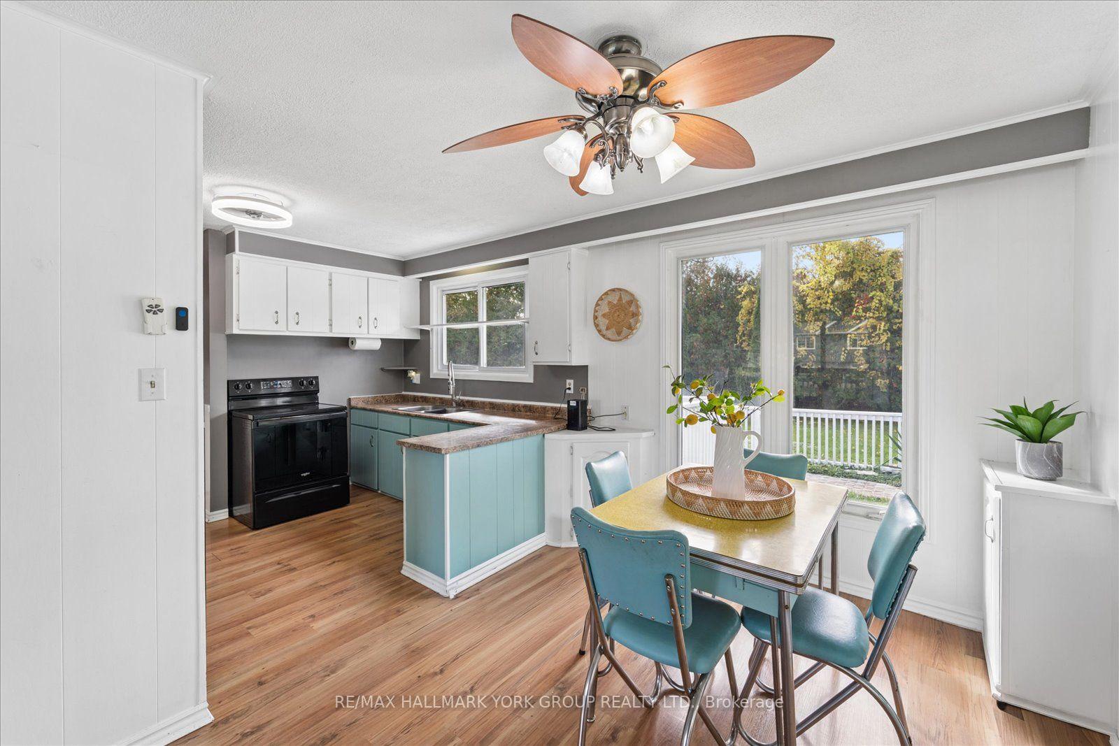 Photo 17 of 92 Sunset Beach Road, Georgina, Virginia — HOMEH