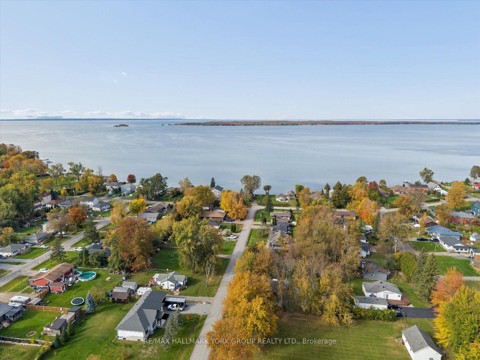 Photo 49 of 92 Sunset Beach Road, Georgina, Virginia — HOMEH
