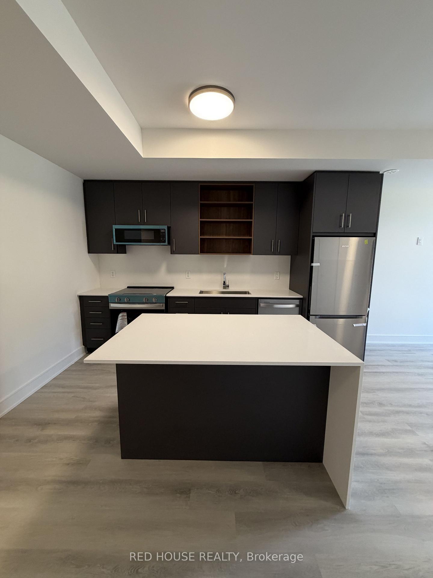 Photo 4 of 290 Ellis Avenue, St. Catharines, Oakdale — HOMEH