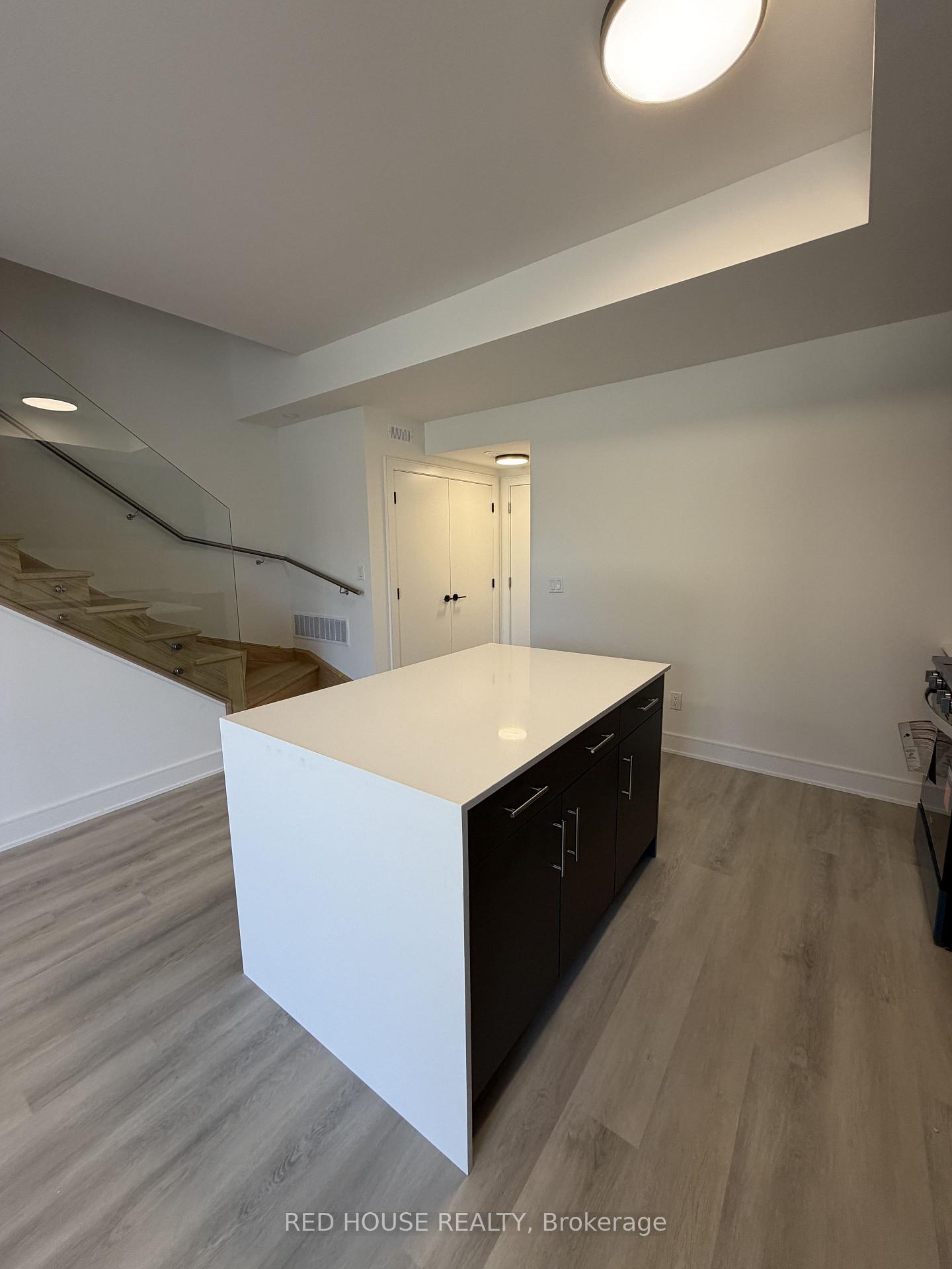 Photo 6 of 290 Ellis Avenue, St. Catharines, Oakdale — HOMEH