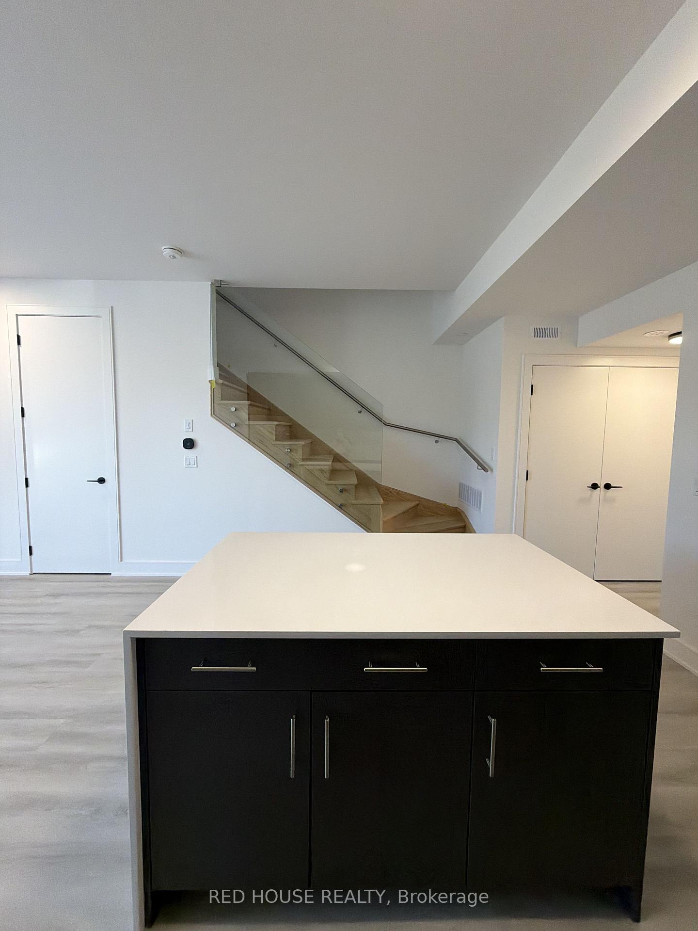Photo 7 of 290 Ellis Avenue, St. Catharines, Oakdale — HOMEH