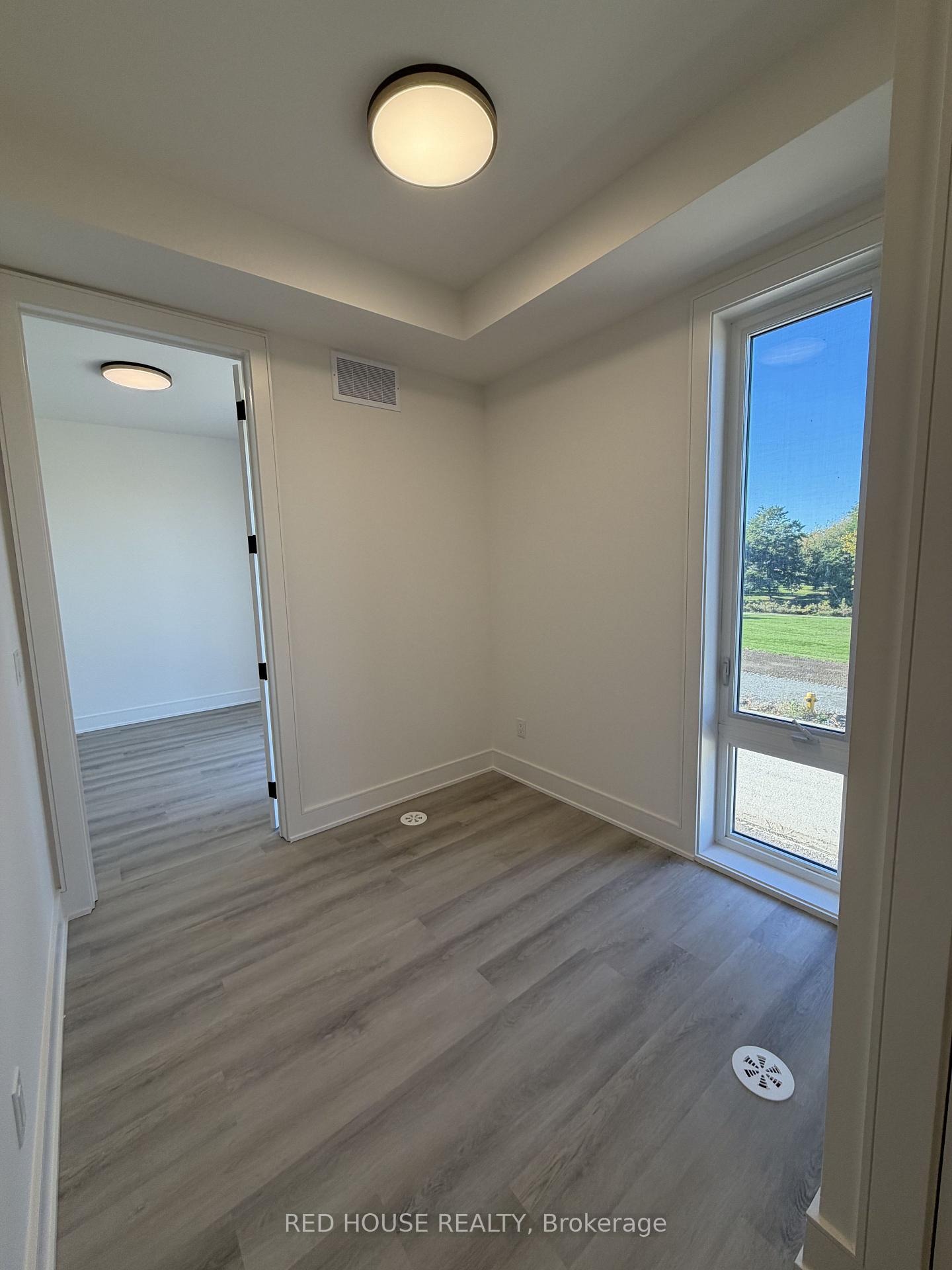 Photo 11 of 290 Ellis Avenue, St. Catharines, Oakdale — HOMEH