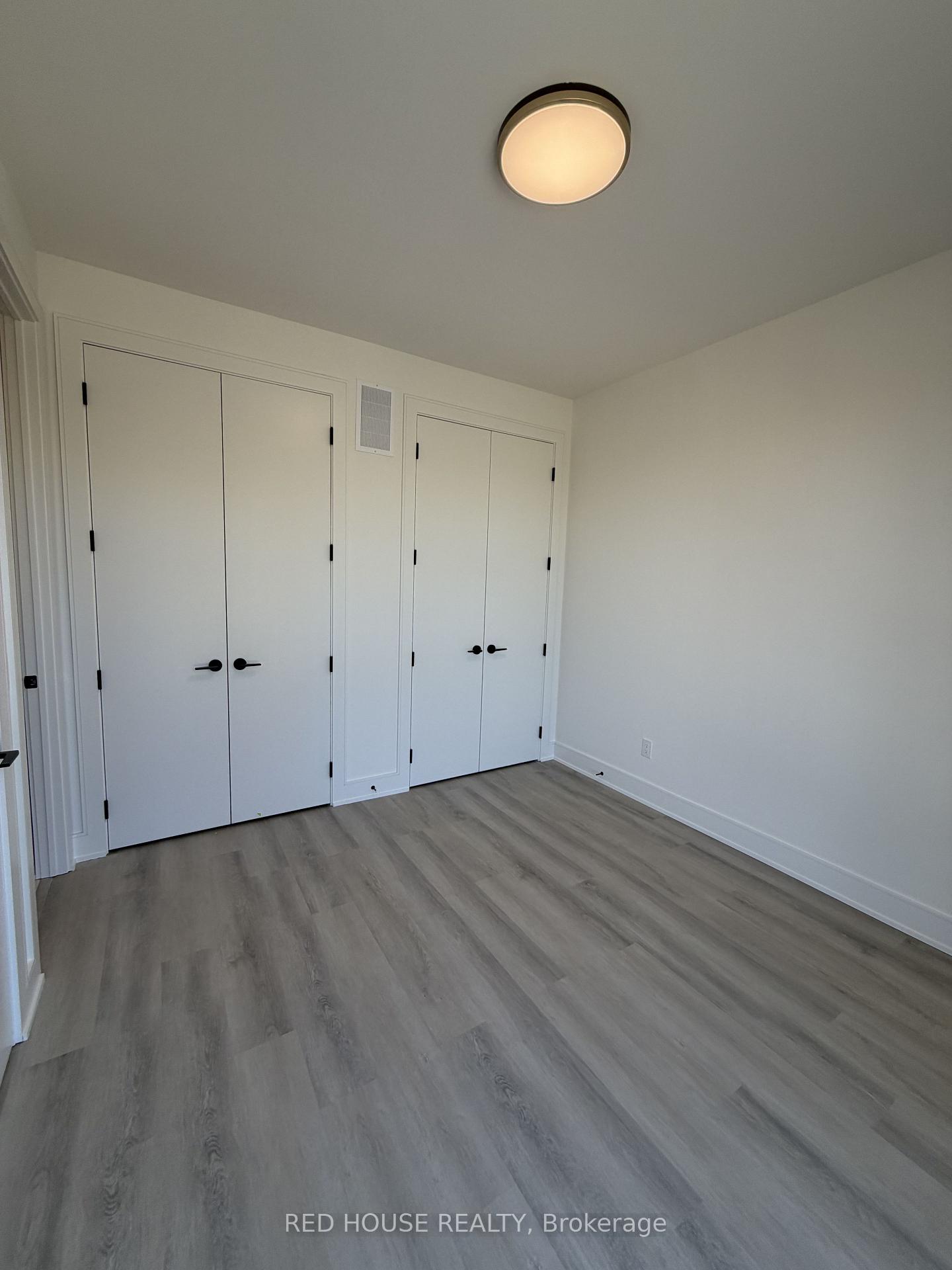 Photo 16 of 290 Ellis Avenue, St. Catharines, Oakdale — HOMEH