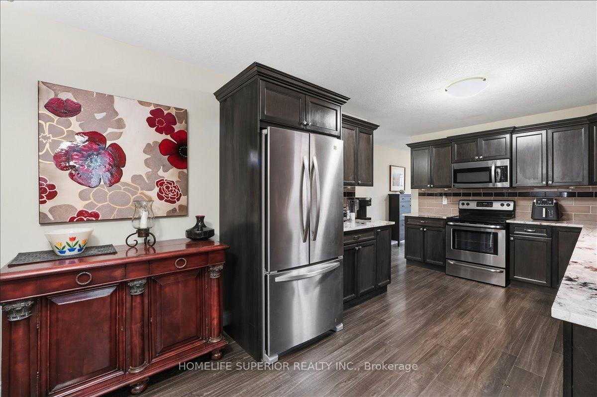 Photo 6 of 54 Aspen Drive, Quinte West, Murray Ward — HOMEH