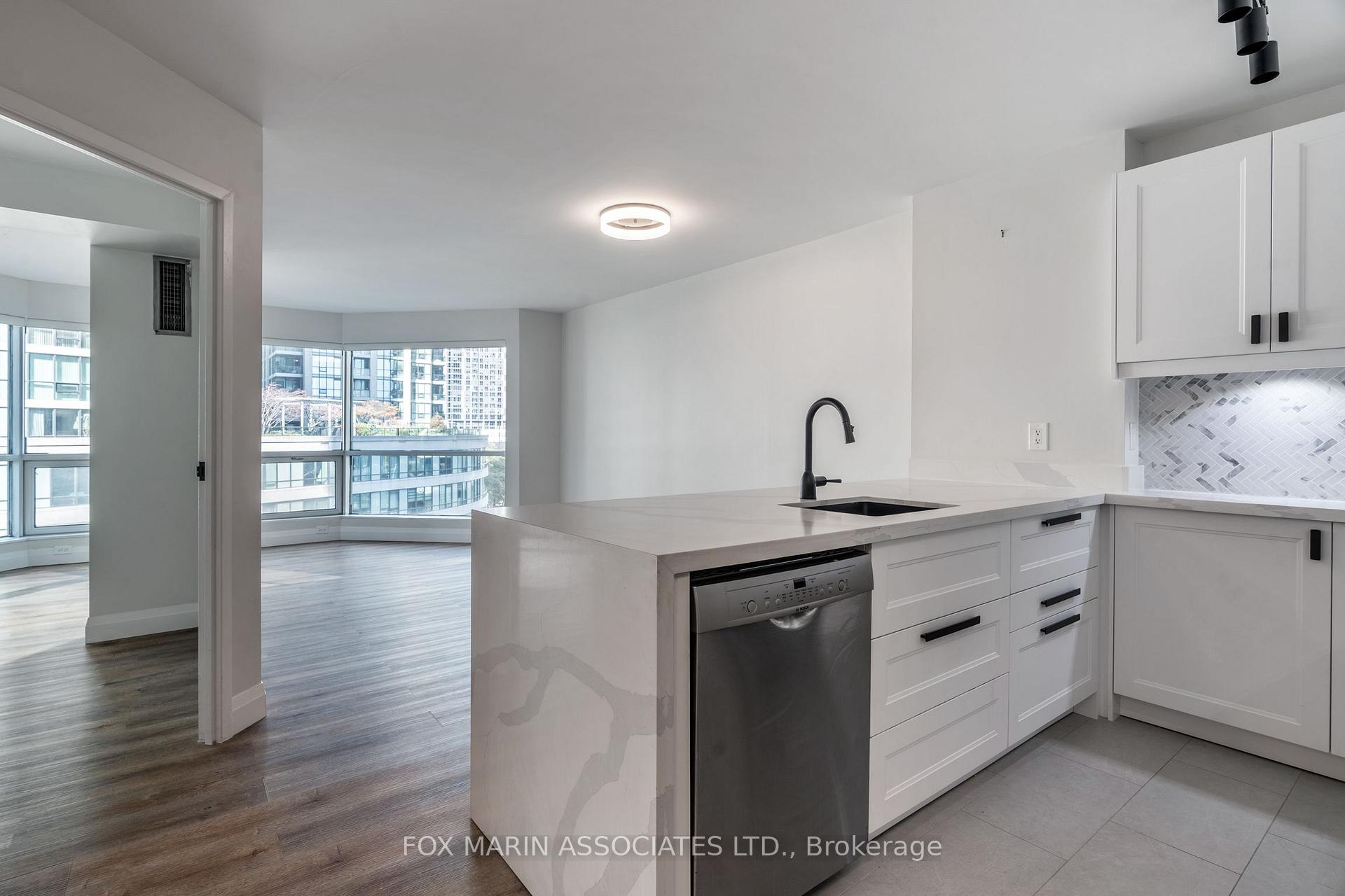 Photo 7 of Unit 504, 10 Yonge Street, Toronto, Waterfront Communities — HOMEH