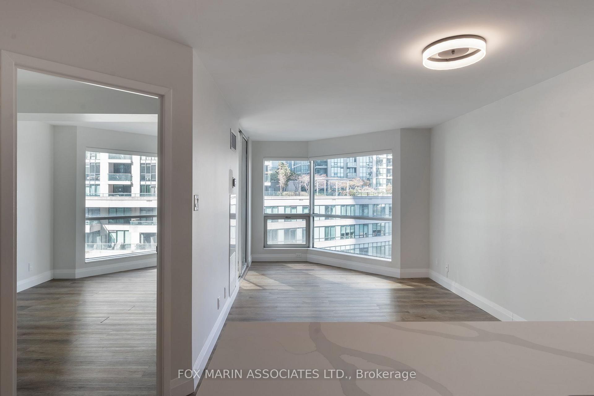 Photo 10 of Unit 504, 10 Yonge Street, Toronto, Waterfront Communities — HOMEH