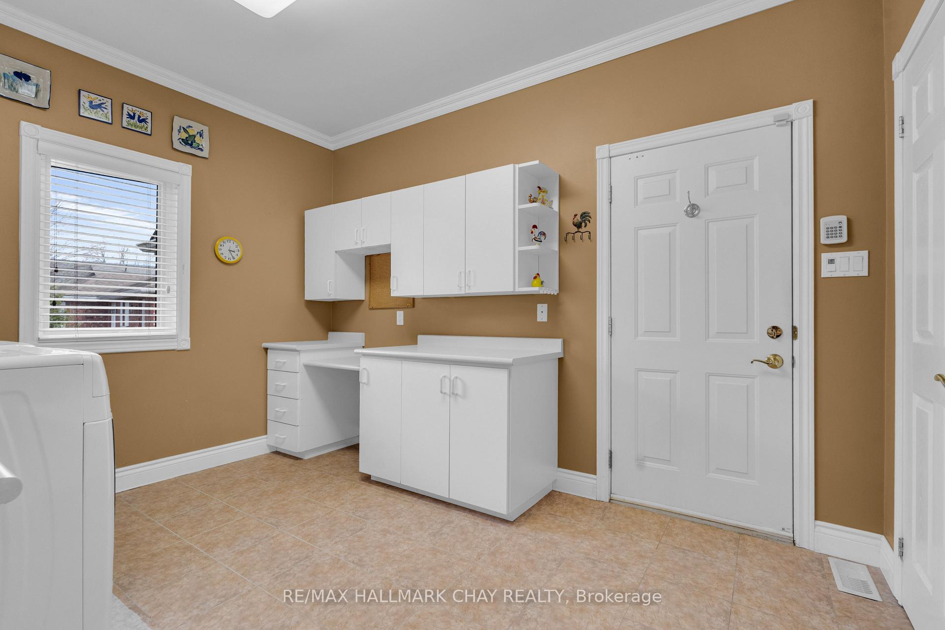 Photo 21 of 16 Chestnut Lane, Oro-Medonte, Horseshoe Valley — HOMEH
