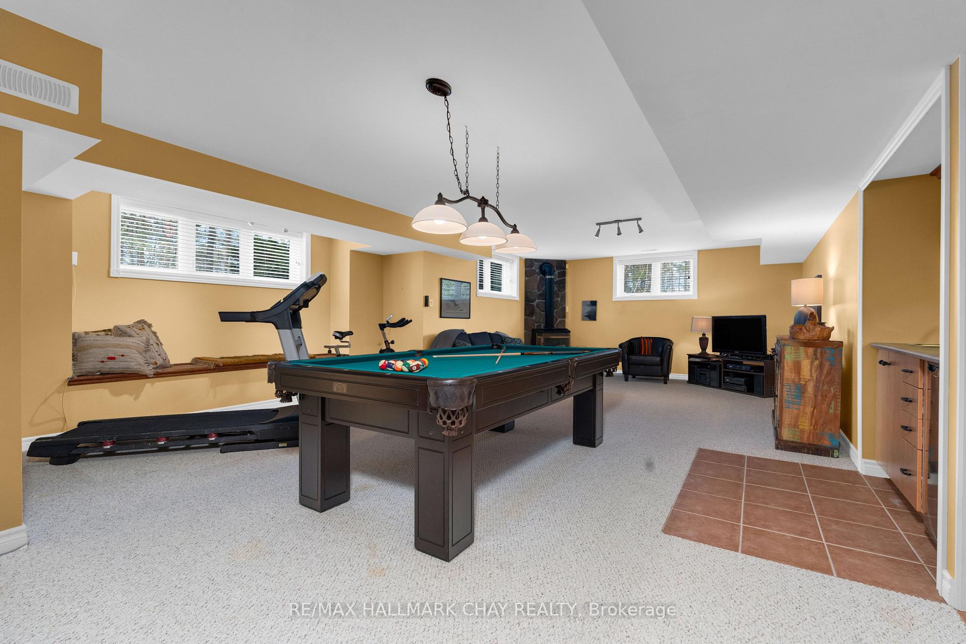 Photo 24 of 16 Chestnut Lane, Oro-Medonte, Horseshoe Valley — HOMEH