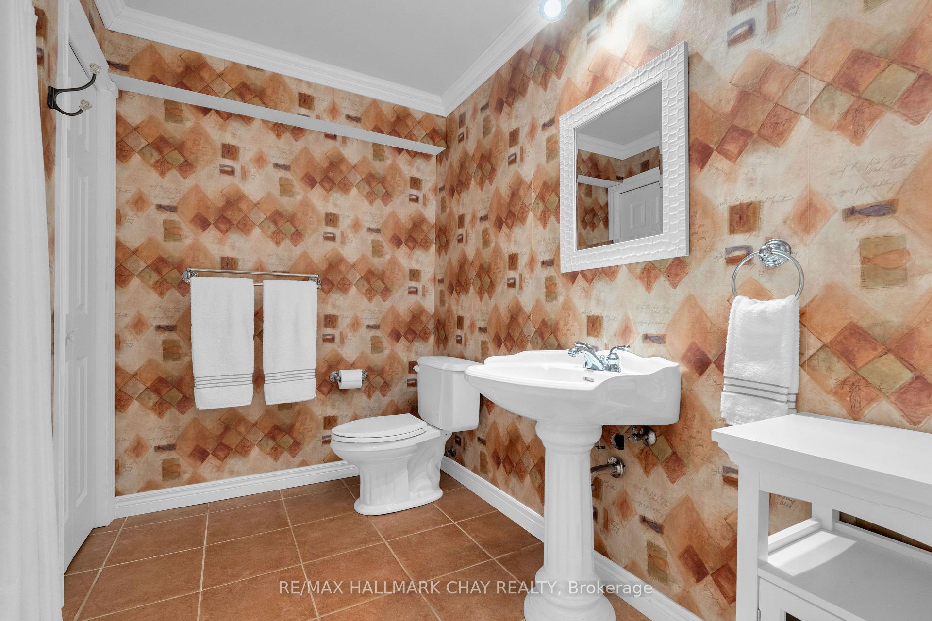 Photo 28 of 16 Chestnut Lane, Oro-Medonte, Horseshoe Valley — HOMEH