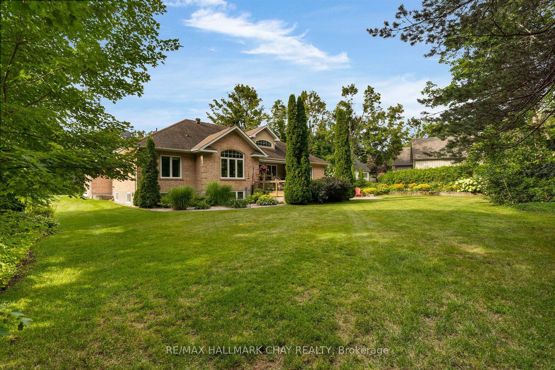 Photo 31 of 16 Chestnut Lane, Oro-Medonte, Horseshoe Valley — HOMEH