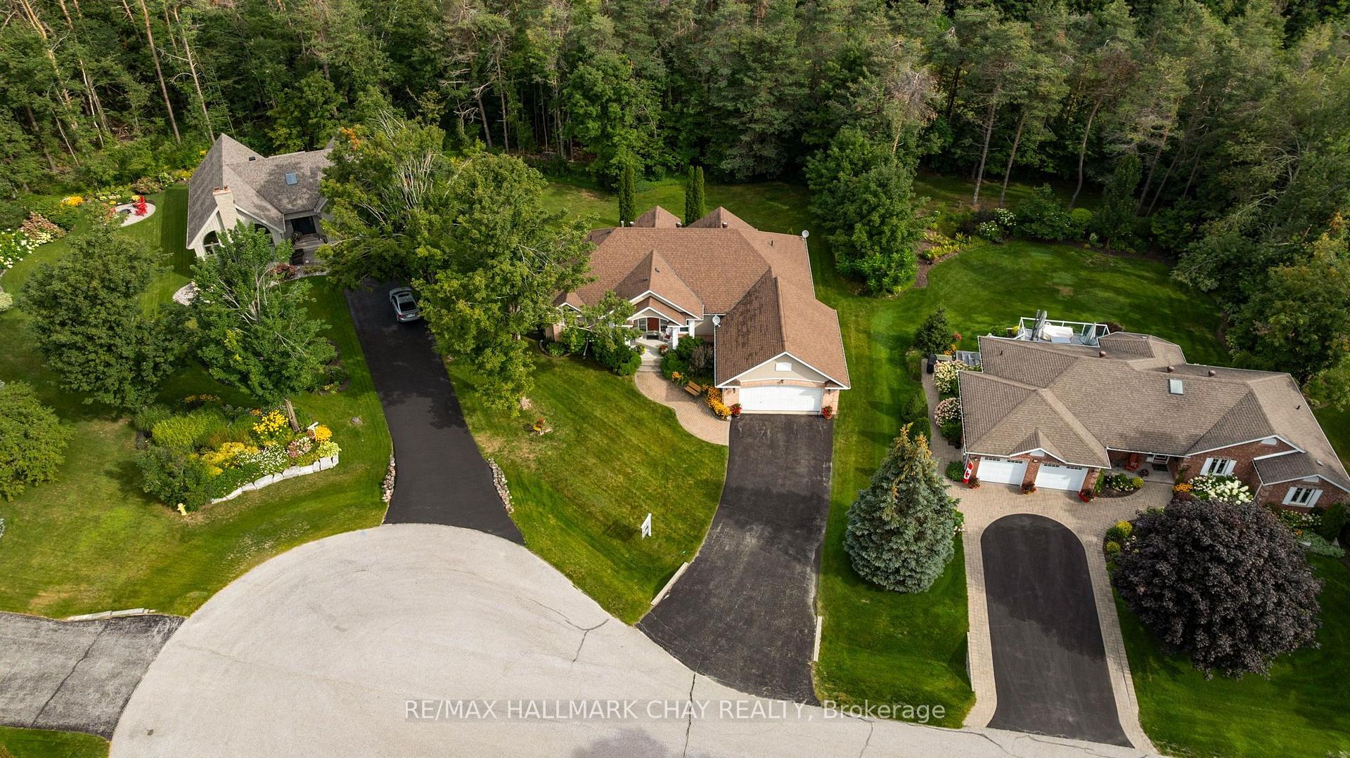 Photo 40 of 16 Chestnut Lane, Oro-Medonte, Horseshoe Valley — HOMEH