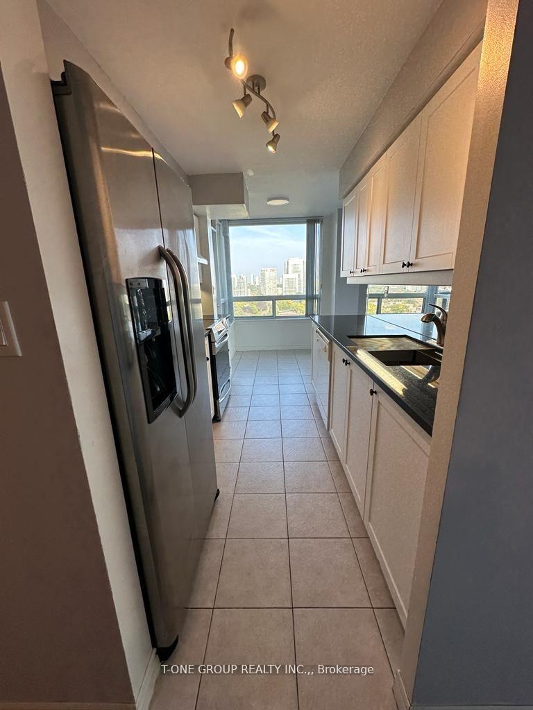 Photo 5 of Unit 1108, 3 Rean Drive, North York, Bayview Village — HOMEH