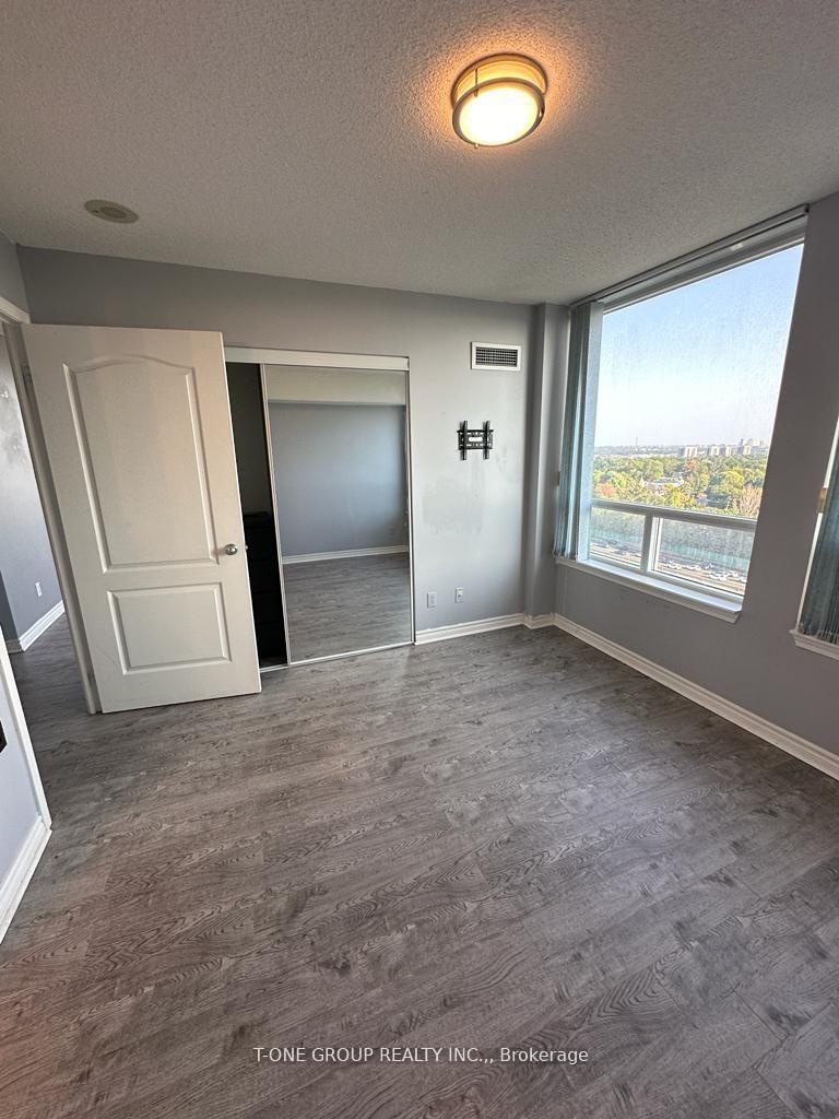Photo 6 of Unit 1108, 3 Rean Drive, North York, Bayview Village — HOMEH