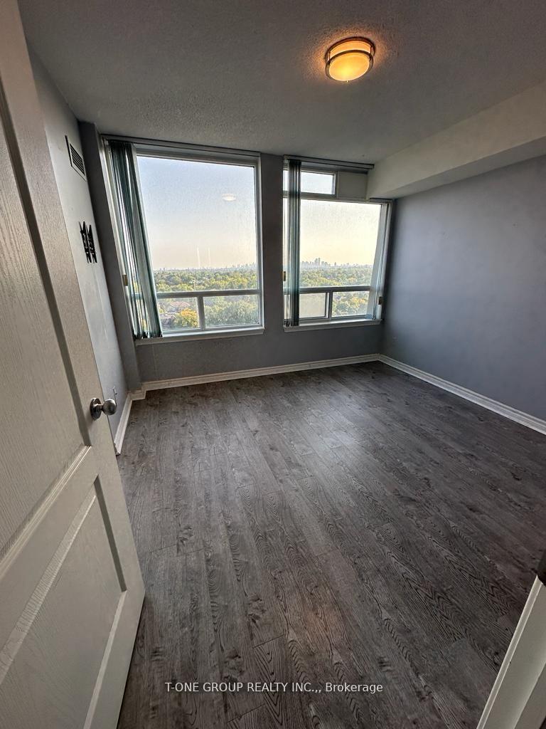 Photo 8 of Unit 1108, 3 Rean Drive, North York, Bayview Village — HOMEH