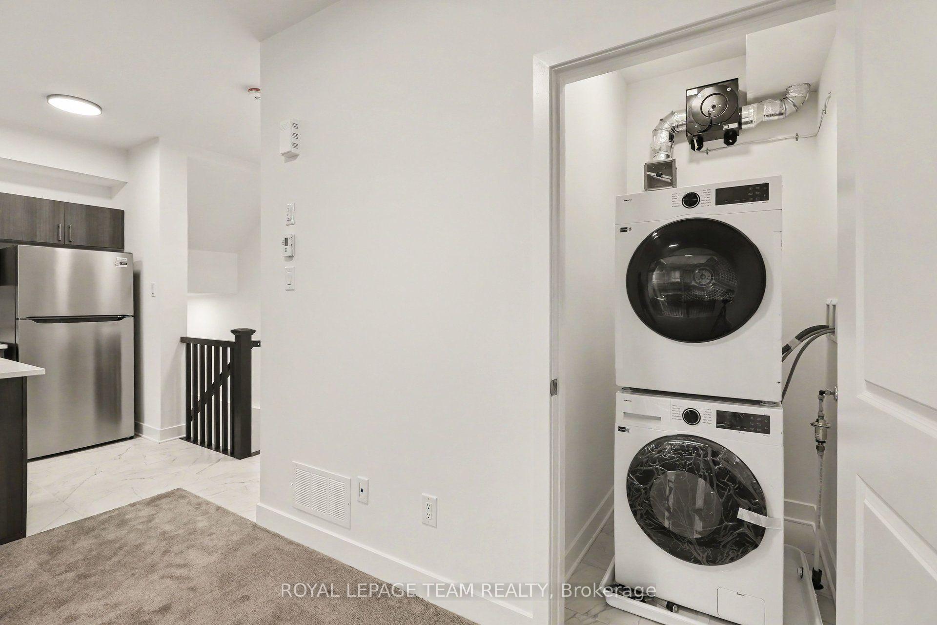 Photo 13 of Unit M, 1063 Cedar Creek Drive, Ottawa, Blossom Park/Kemp Park/Findlay Creek — HOMEH