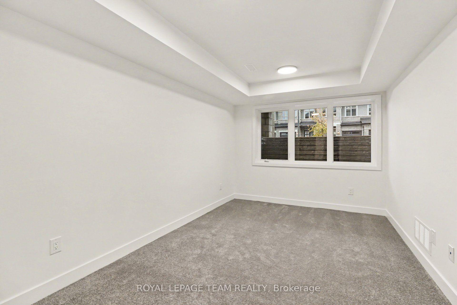 Photo 18 of Unit M, 1063 Cedar Creek Drive, Ottawa, Blossom Park/Kemp Park/Findlay Creek — HOMEH