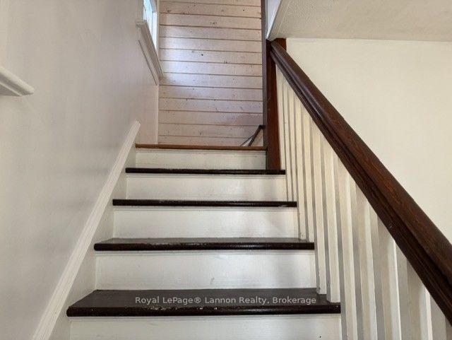 Photo 18 of 1711 Donald Street E, Thunder Bay, McKeller Park — HOMEH