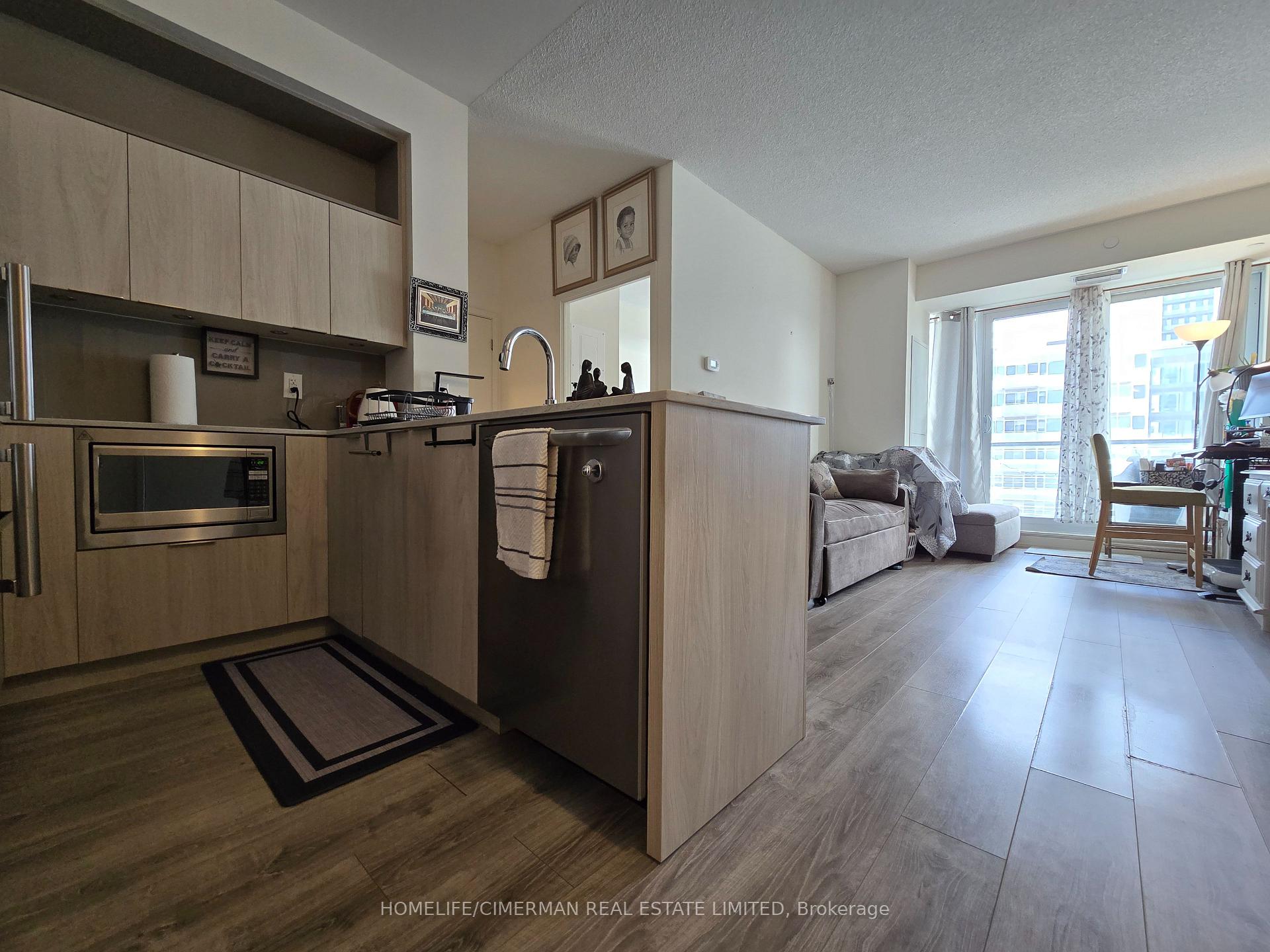 Photo 6 of Unit 613, 200 Sackville Street, Toronto, Regent Park — HOMEH