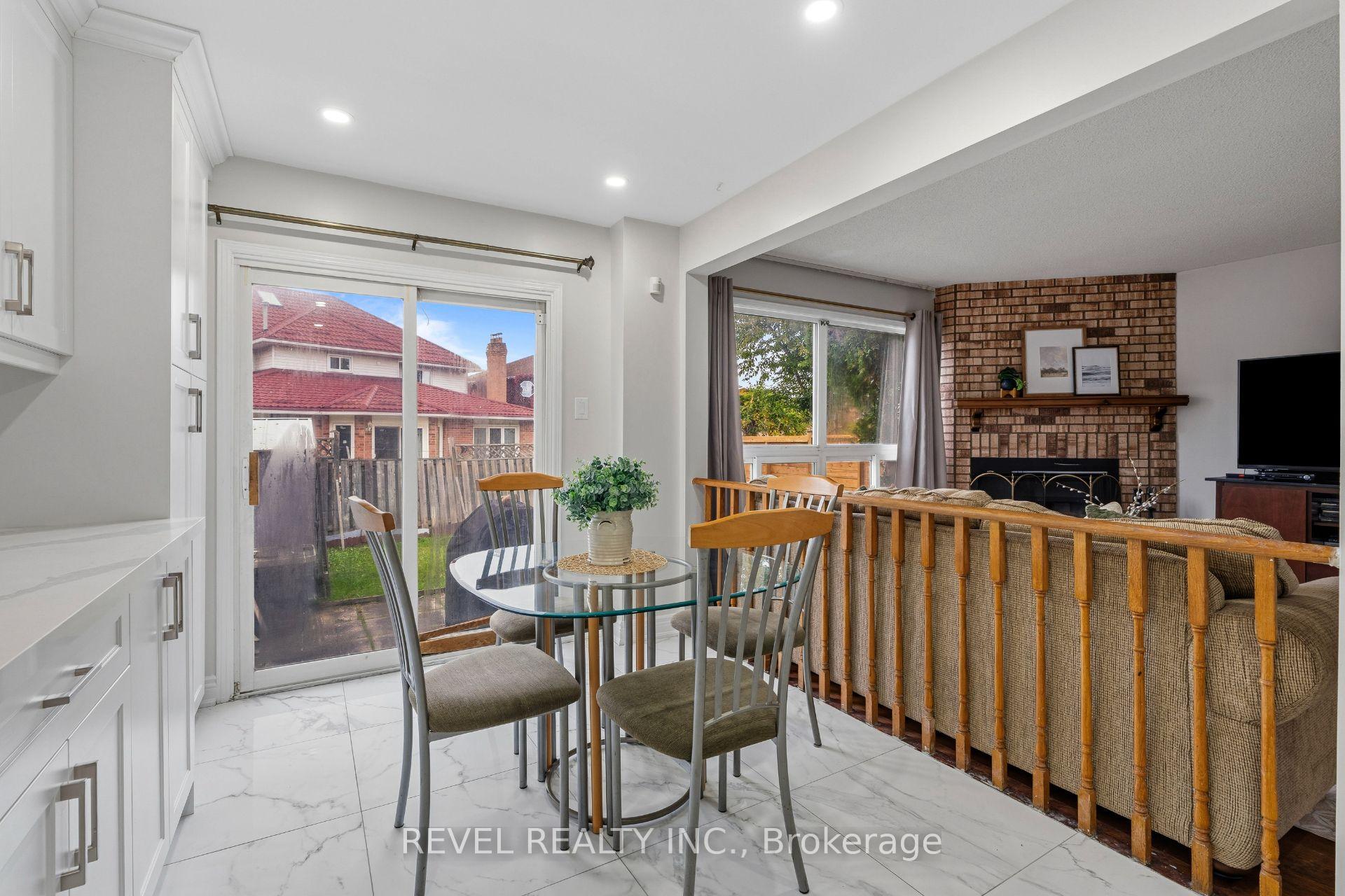 Photo 8 of 101 Sandmere Avenue, Brampton, Heart Lake West — HOMEH