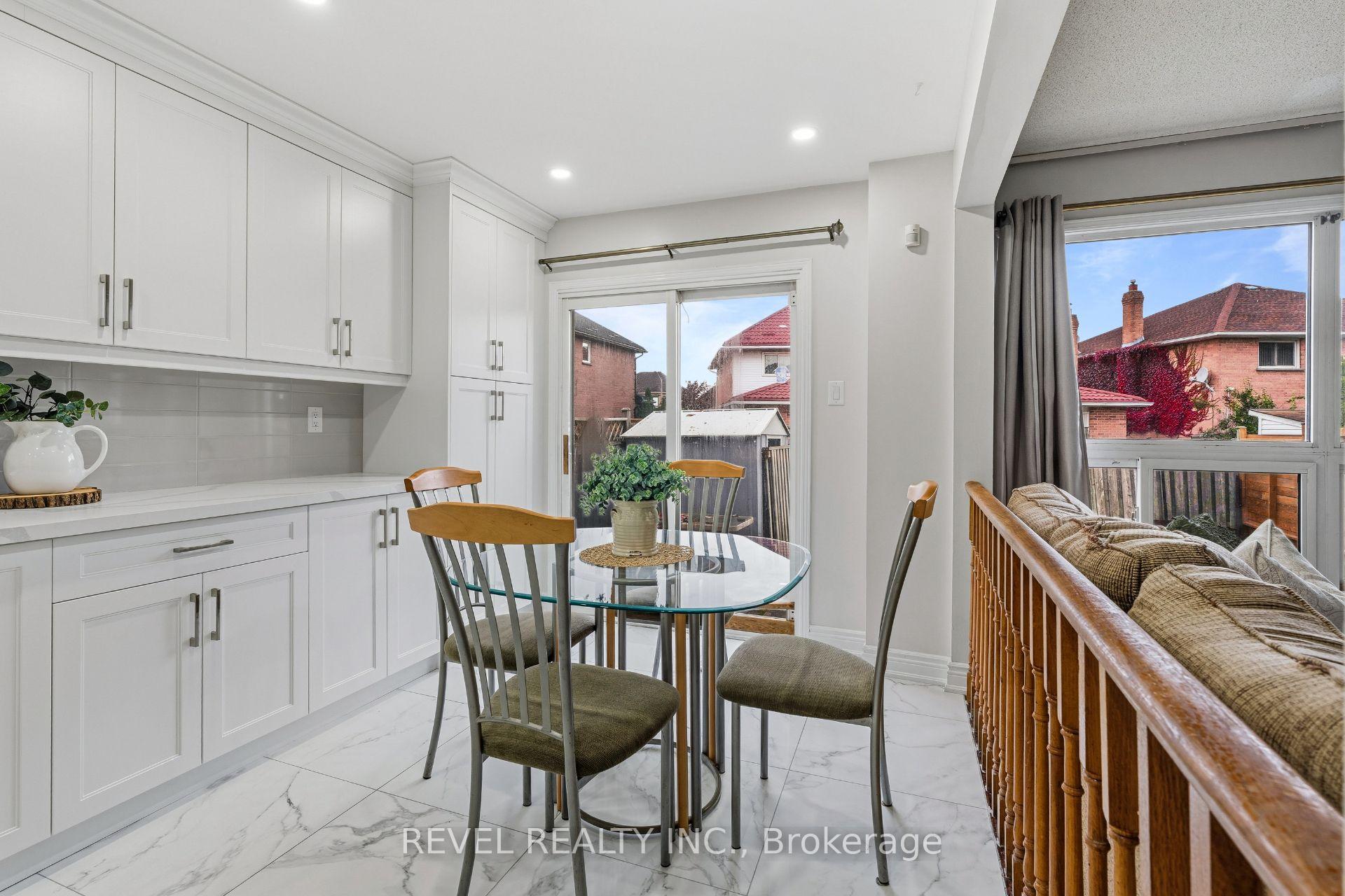 Photo 9 of 101 Sandmere Avenue, Brampton, Heart Lake West — HOMEH