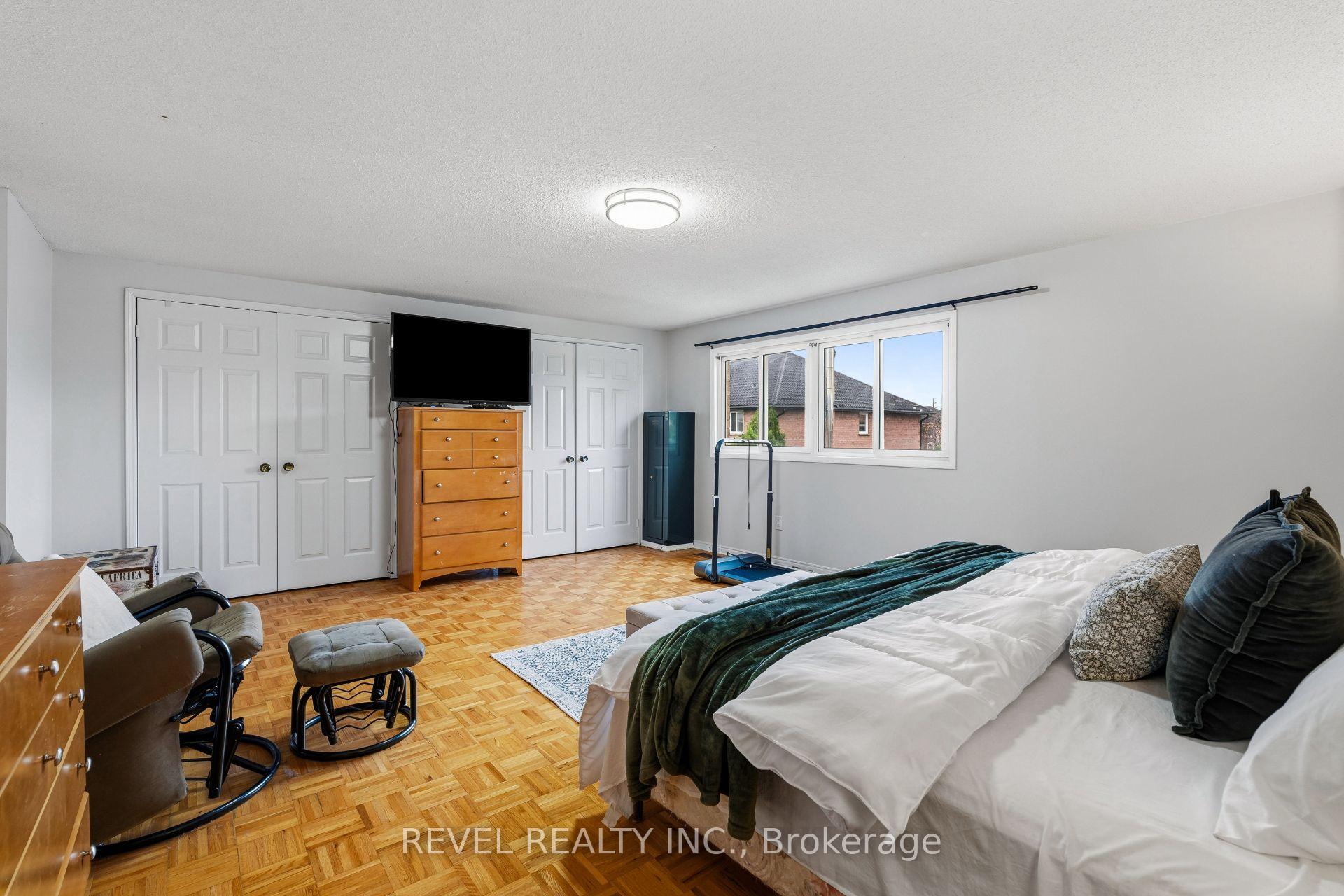 Photo 14 of 101 Sandmere Avenue, Brampton, Heart Lake West — HOMEH