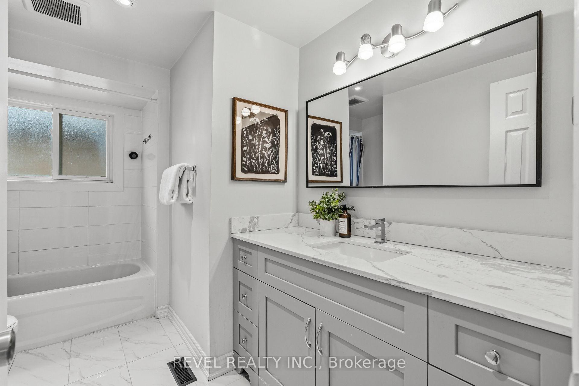 Photo 21 of 101 Sandmere Avenue, Brampton, Heart Lake West — HOMEH