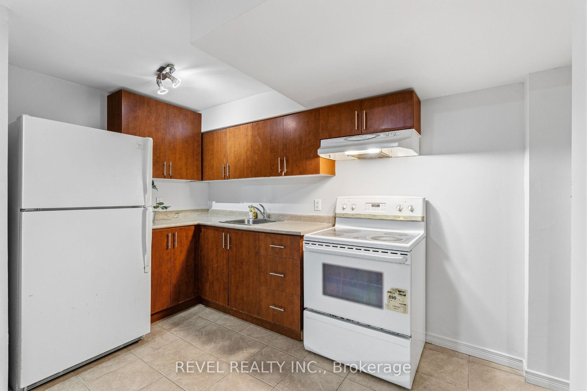 Photo 22 of 101 Sandmere Avenue, Brampton, Heart Lake West — HOMEH