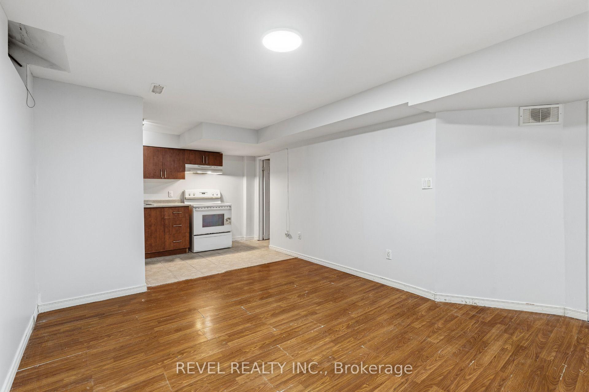 Photo 24 of 101 Sandmere Avenue, Brampton, Heart Lake West — HOMEH
