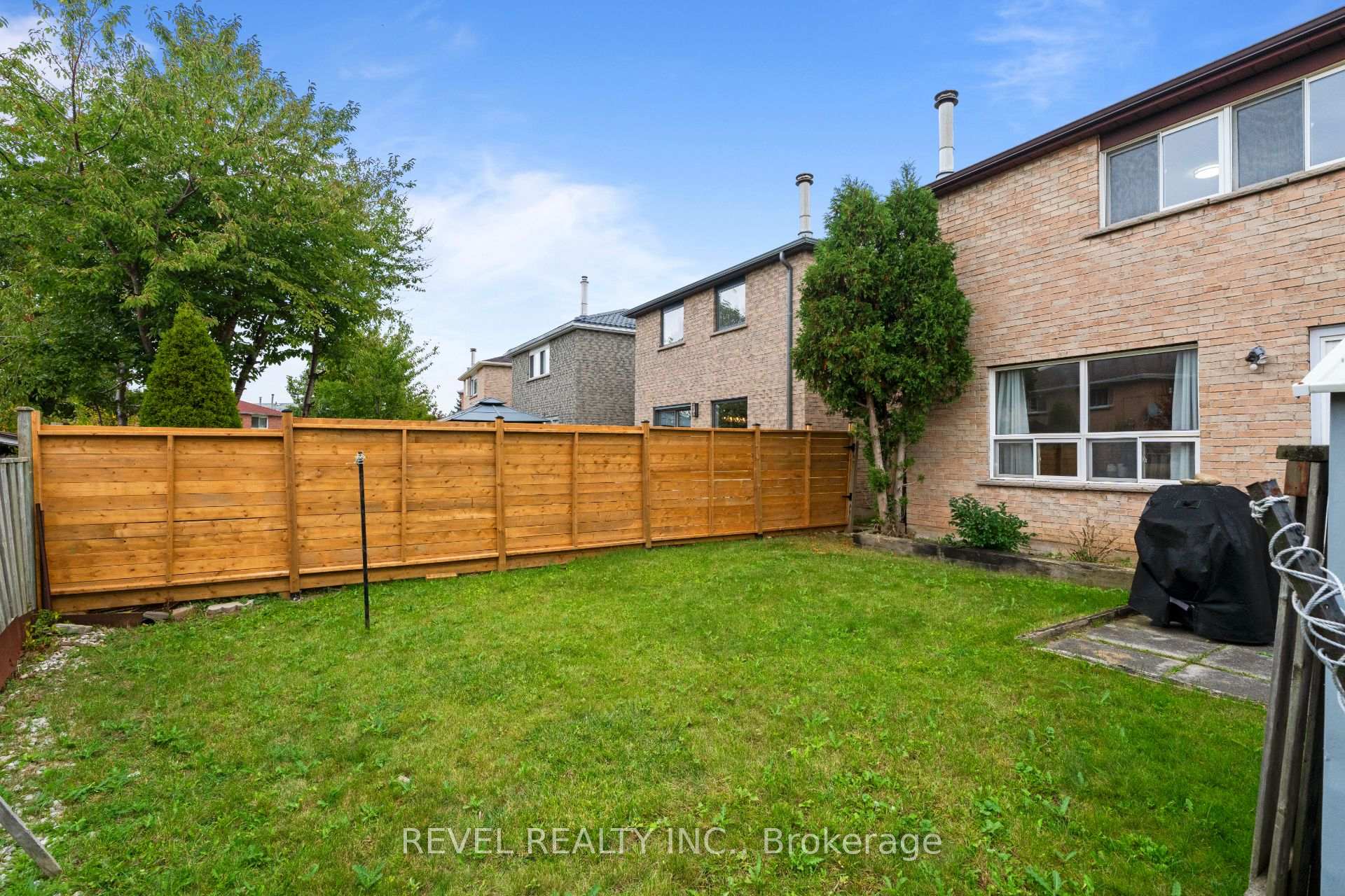 Photo 31 of 101 Sandmere Avenue, Brampton, Heart Lake West — HOMEH
